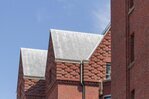 Achterzijde, gezien vanuit de Mesdagstraat.
<br/>
Marcel Westhoff, juni 2018